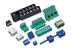 Nylon PA66 de connecteurs de TB de l'UL 6AWG 750V 16A avec la vis en acier