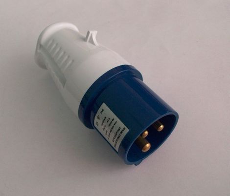 Machtskabels met industriële stop en contactdoos