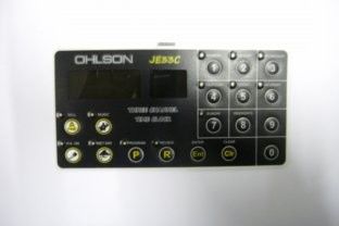 注文LEDのキーパッドの金属のドームが付いている浮彫りになるゴム製膜スイッチ