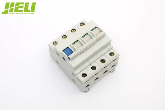 de Isolatorschakelaar van 4.5KA 6KA 1P 2P 3P 4P voor Bescherming 230V IEC60898